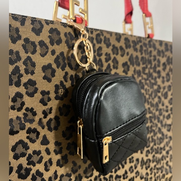 NEW Mini Backpack Bag Charm Key Chain Micro Pouch Wallet Quilted Black - Picture 7 of 9